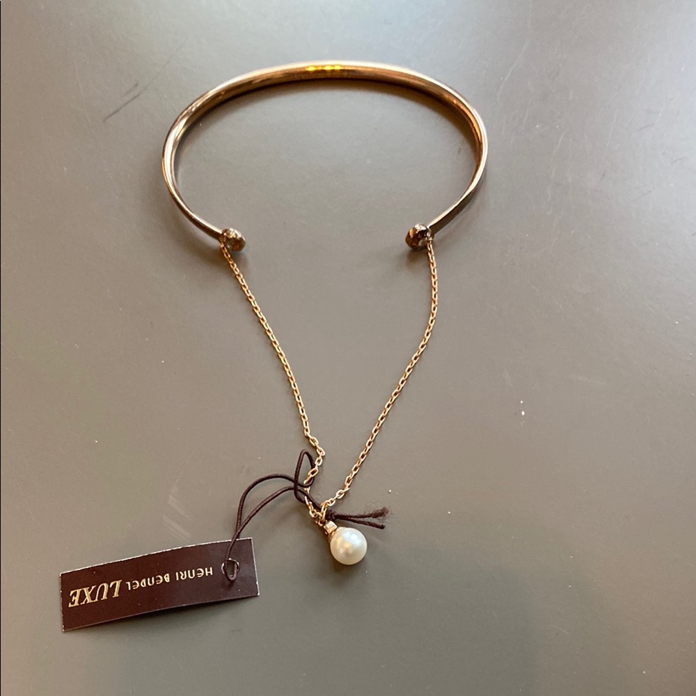 Henri Bendel Gold Bracelet with Pearl Charm